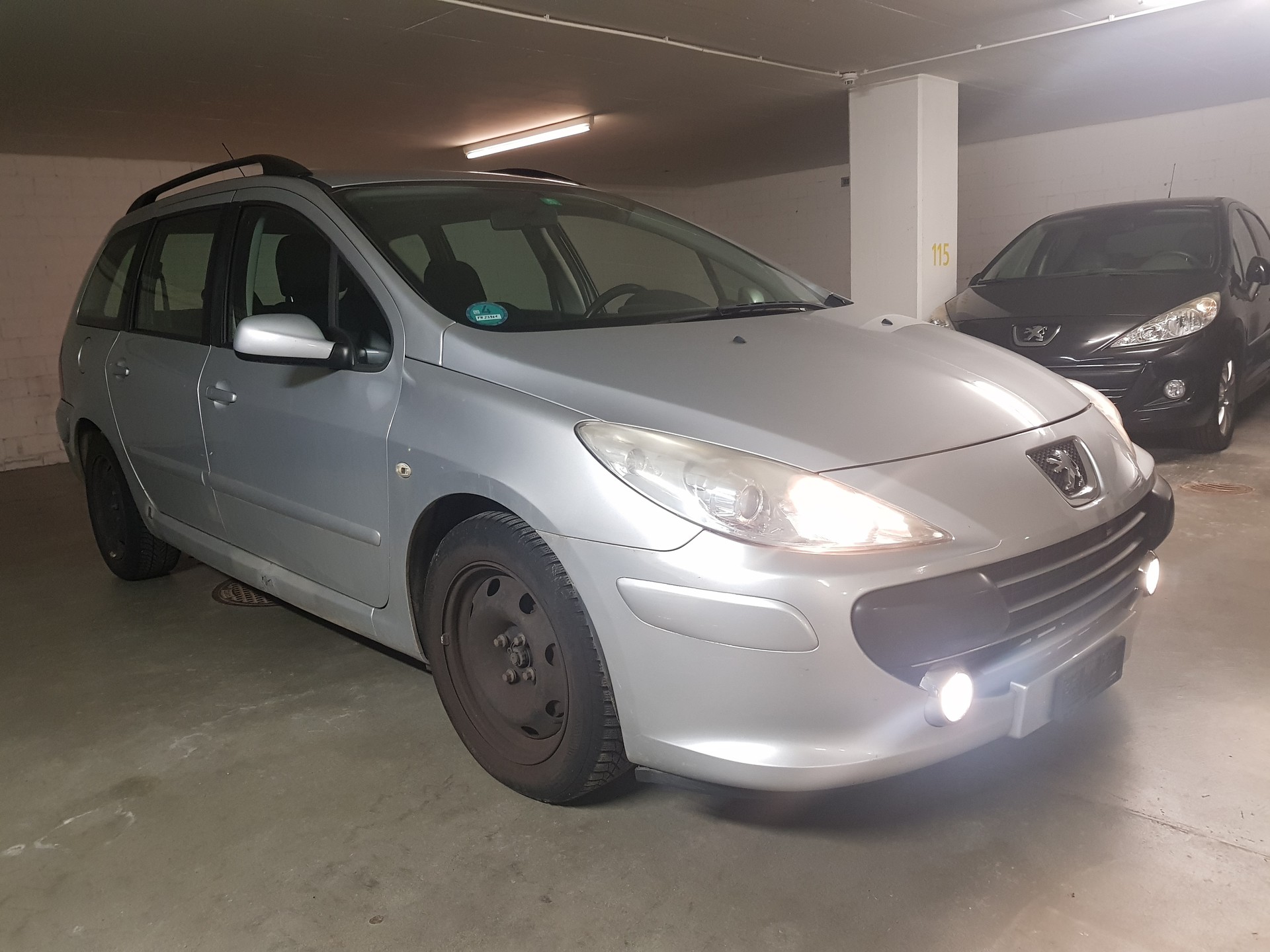 PEUGEOT Break-image-0