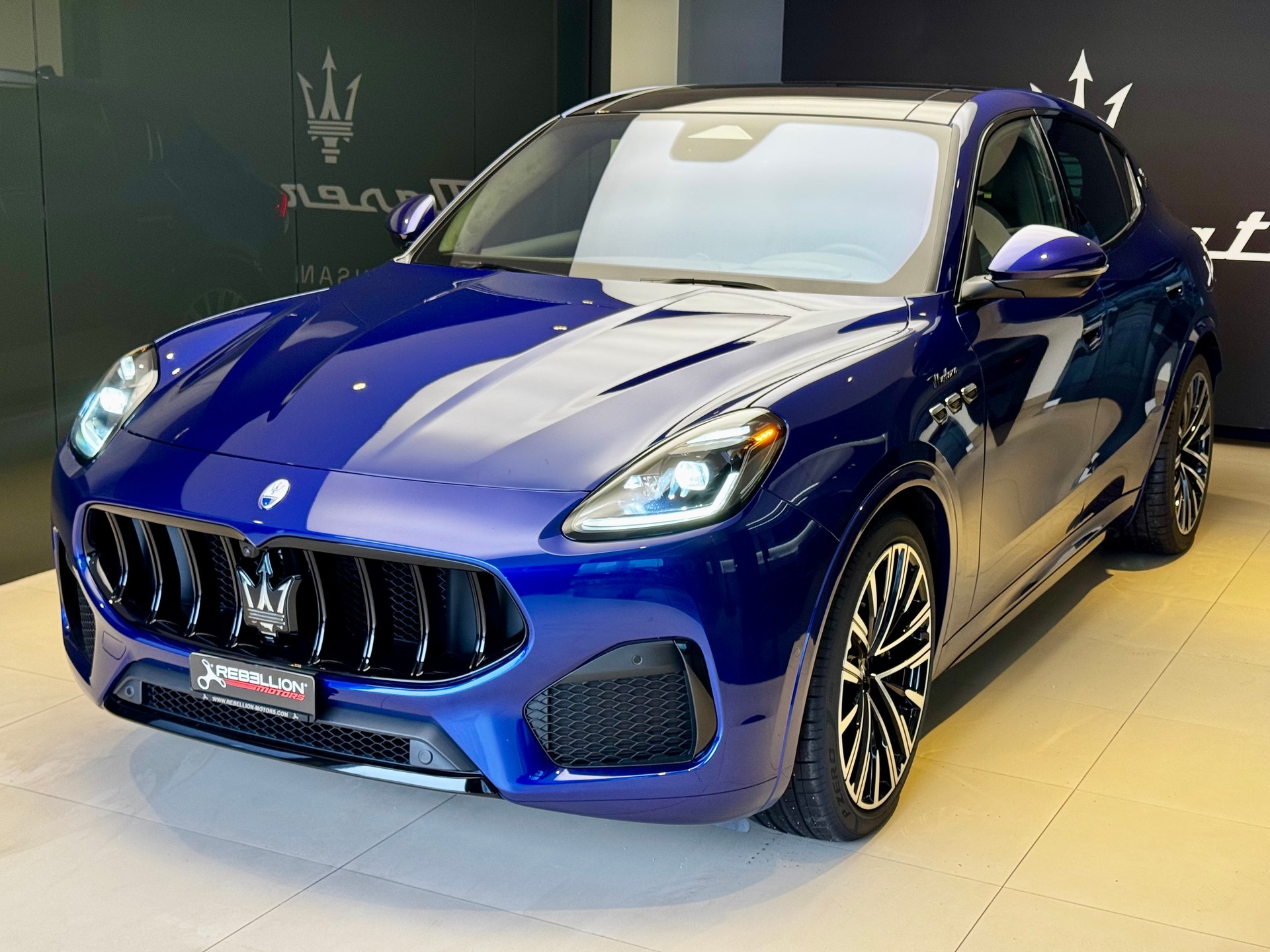 MASERATI Grecale 2.0 MHEV Modena Hybrid Automatica-image-0