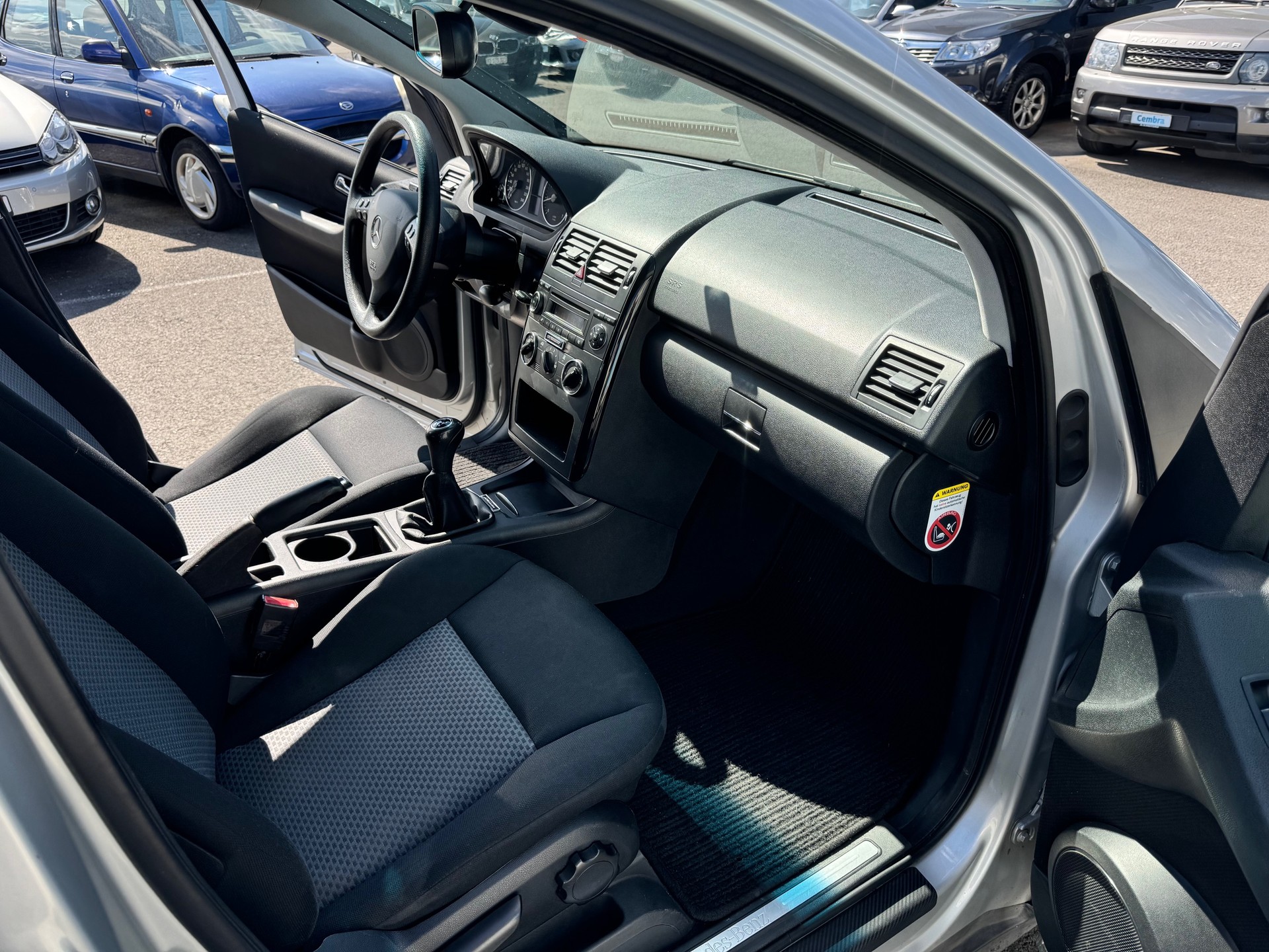 MERCEDES-BENZ A 170 Classic Edition-image-12
