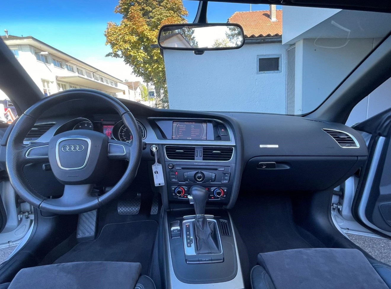 AUDI A5 starker 211PS Cabriolet 2.0 TFSI multitronic CH-Auto 78% unter NP-image-7