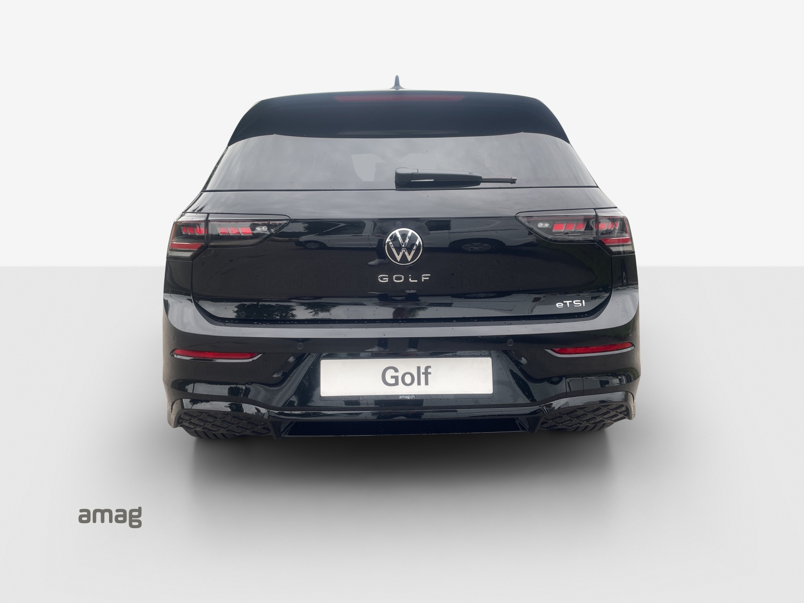 VW Golf 1.5 e TSI mHEV R-Line DSG-image-3