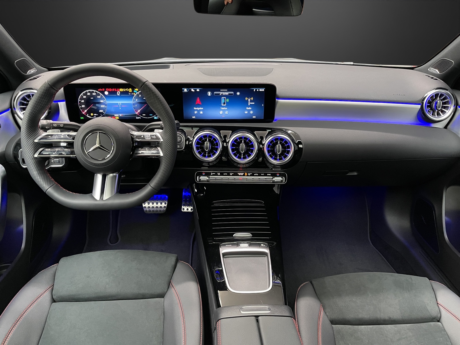 MERCEDES-BENZ A 200 Night Star 7G-DCT-image-7