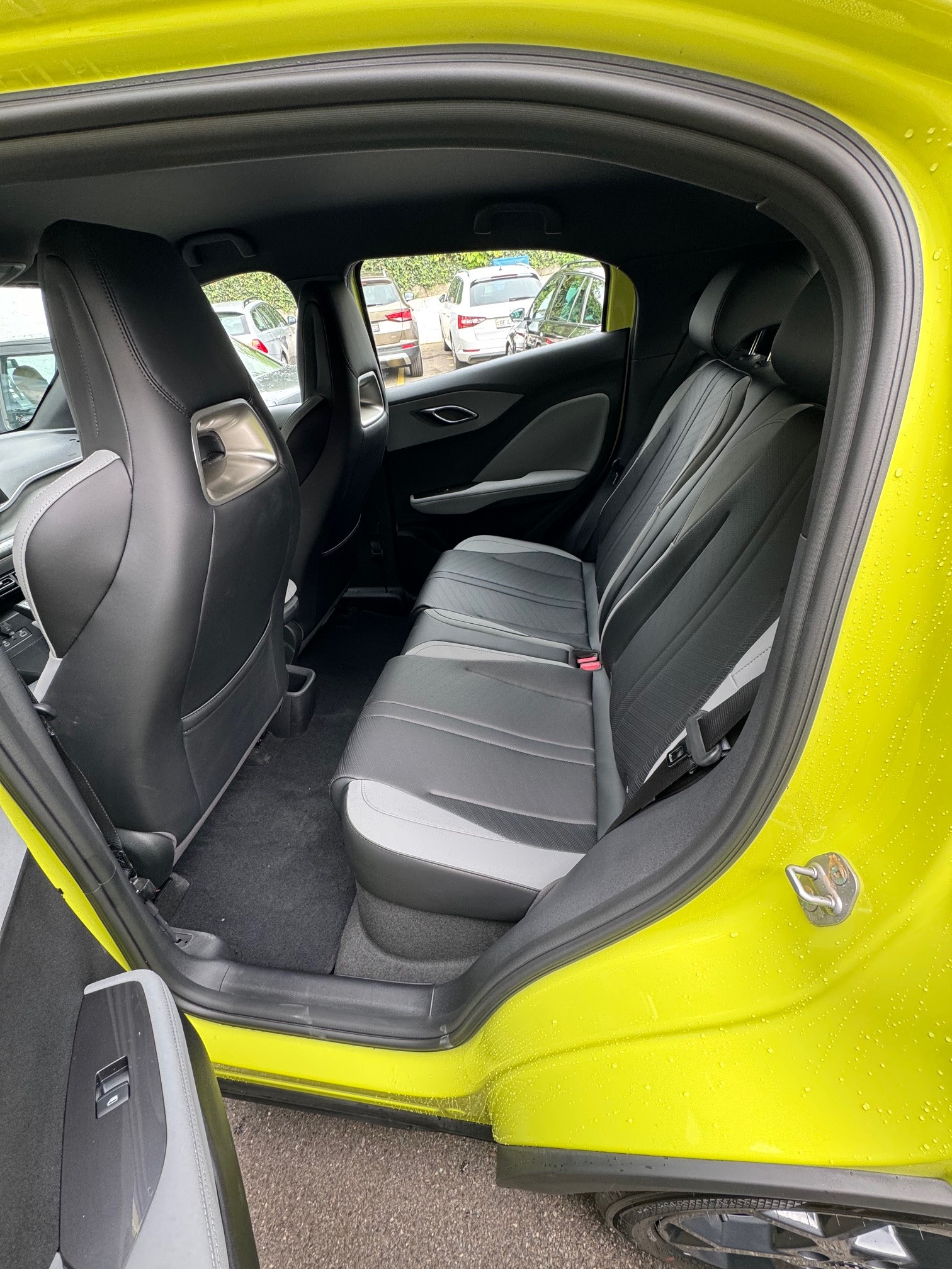 BYD Dolphin Surf 43 kWh Boost-image-31