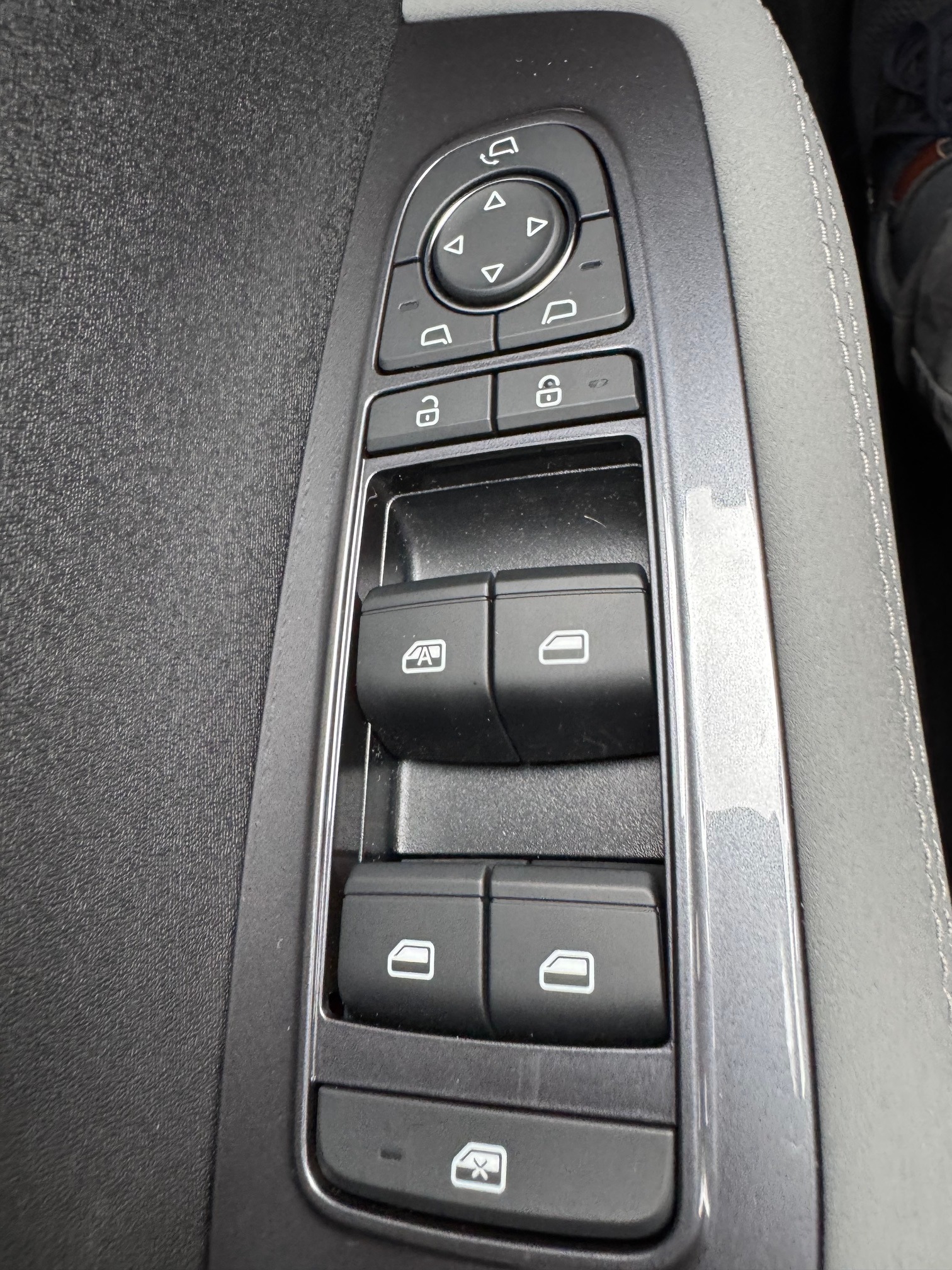 BYD Dolphin Surf 43 kWh Boost-image-28