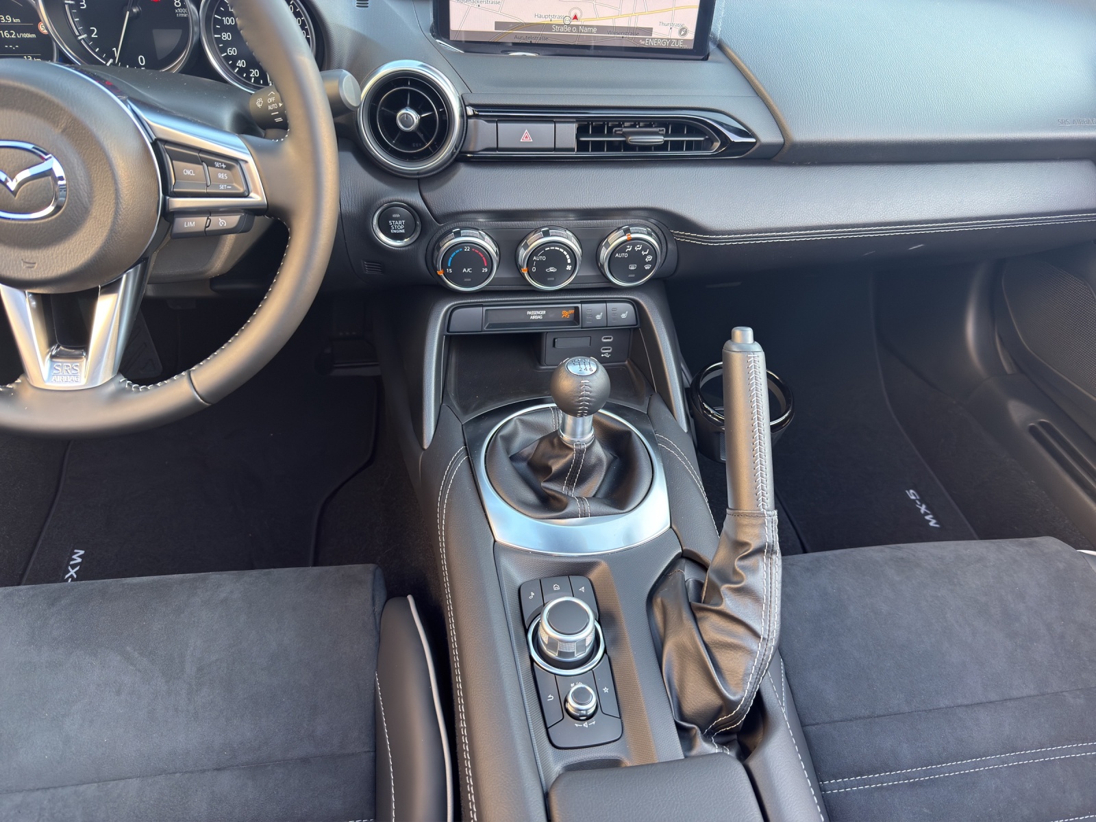 MAZDA MX-5 1.5 Homura-image-13