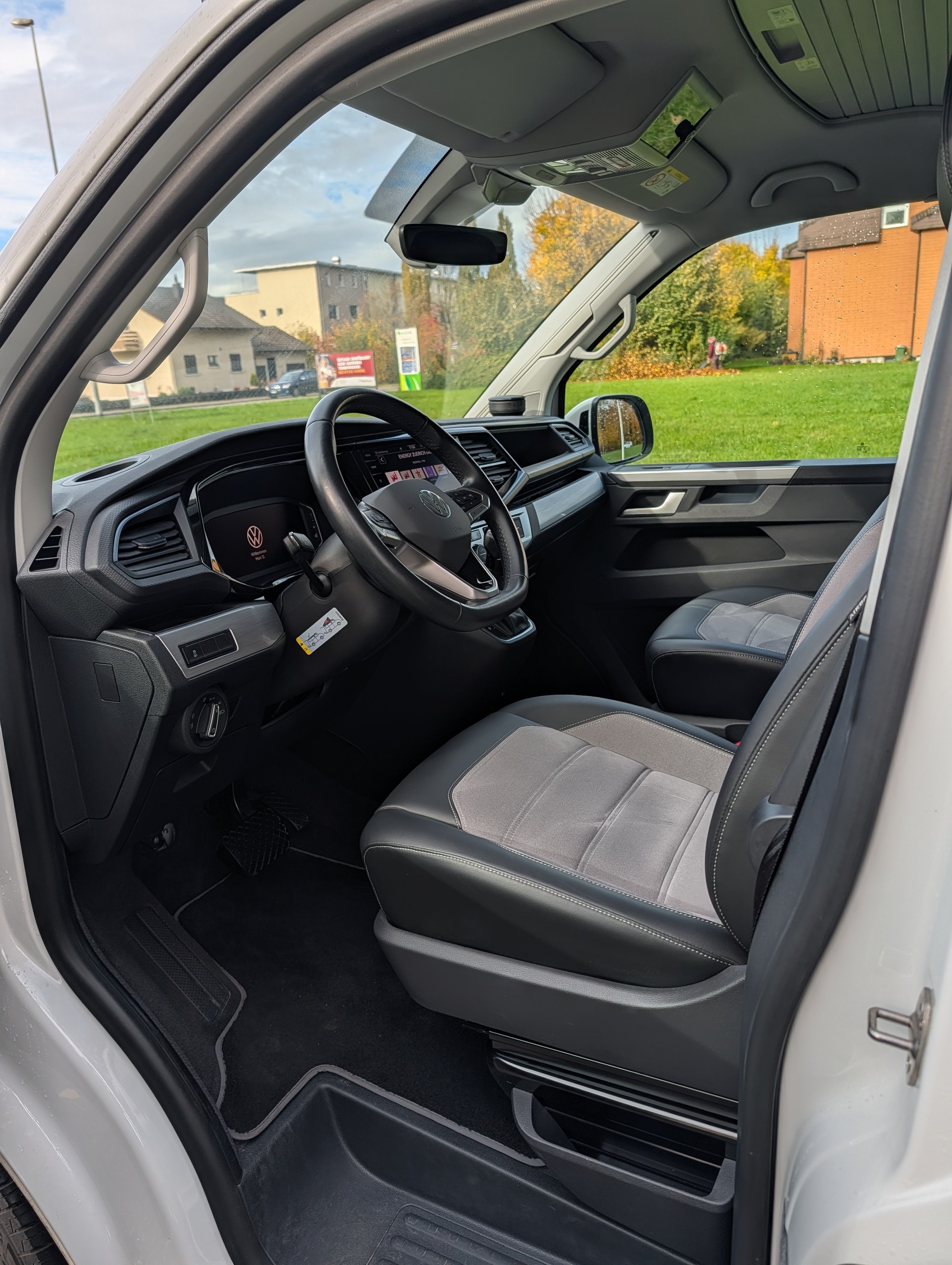 VW T6.1 California 2.0 TDI Beach Liberty Spirit DSG-image-5