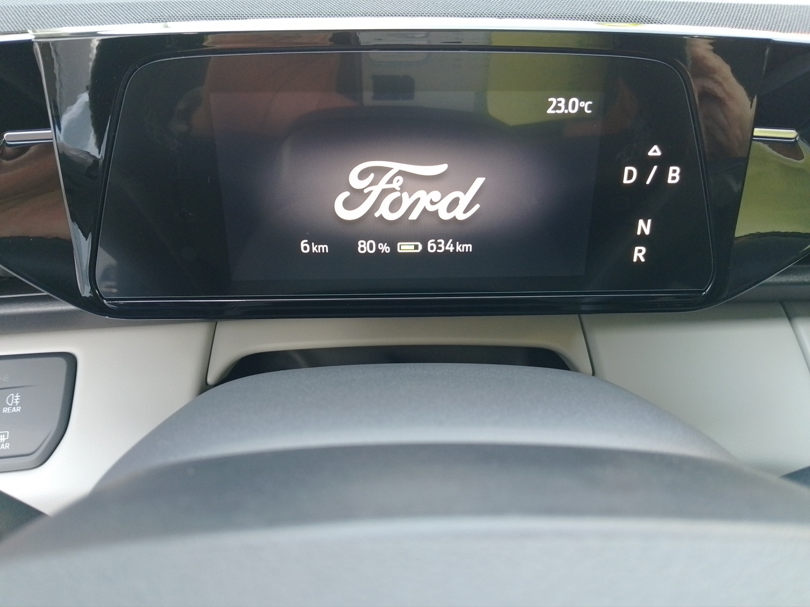 FORD Explorer Extended Range Premium AWD-image-10