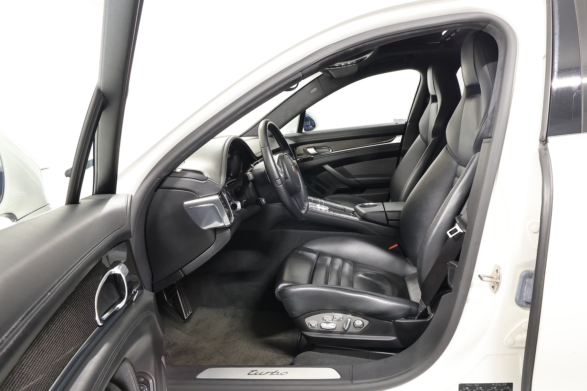 PORSCHE Panamera Turbo 4.8 PDK *FAB-Design*-image-4