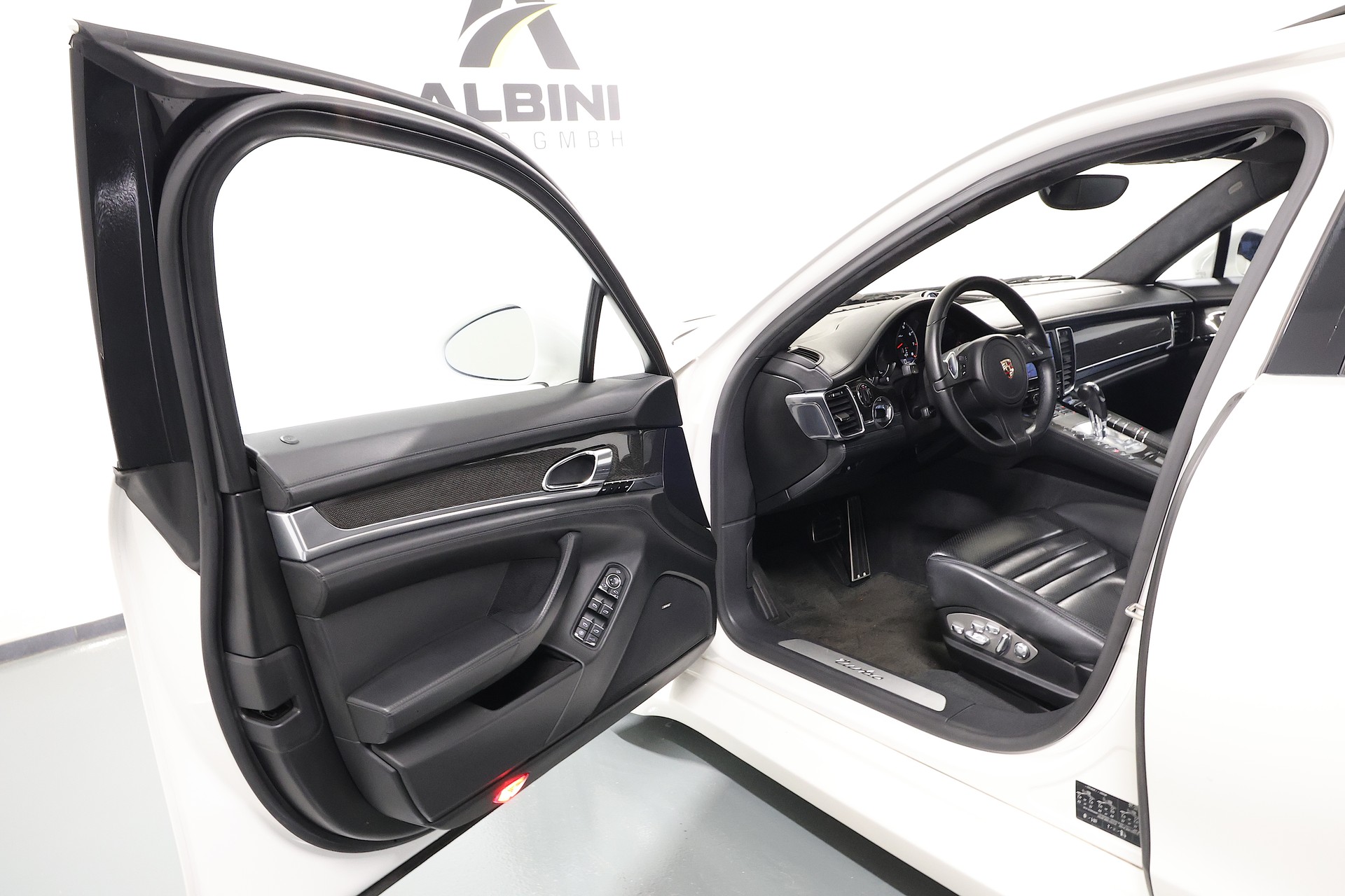 PORSCHE Panamera Turbo 4.8 PDK *FAB-Design*-showroom-element-3