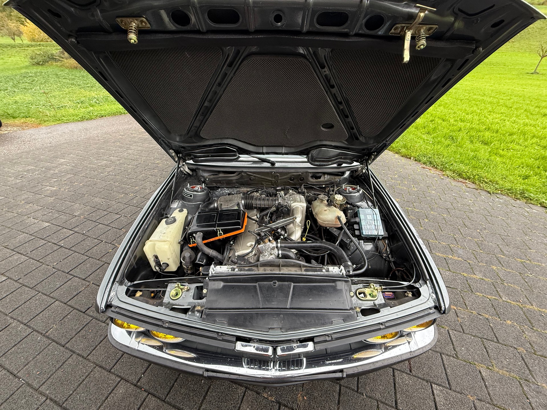 BMW E28 535i-image-6