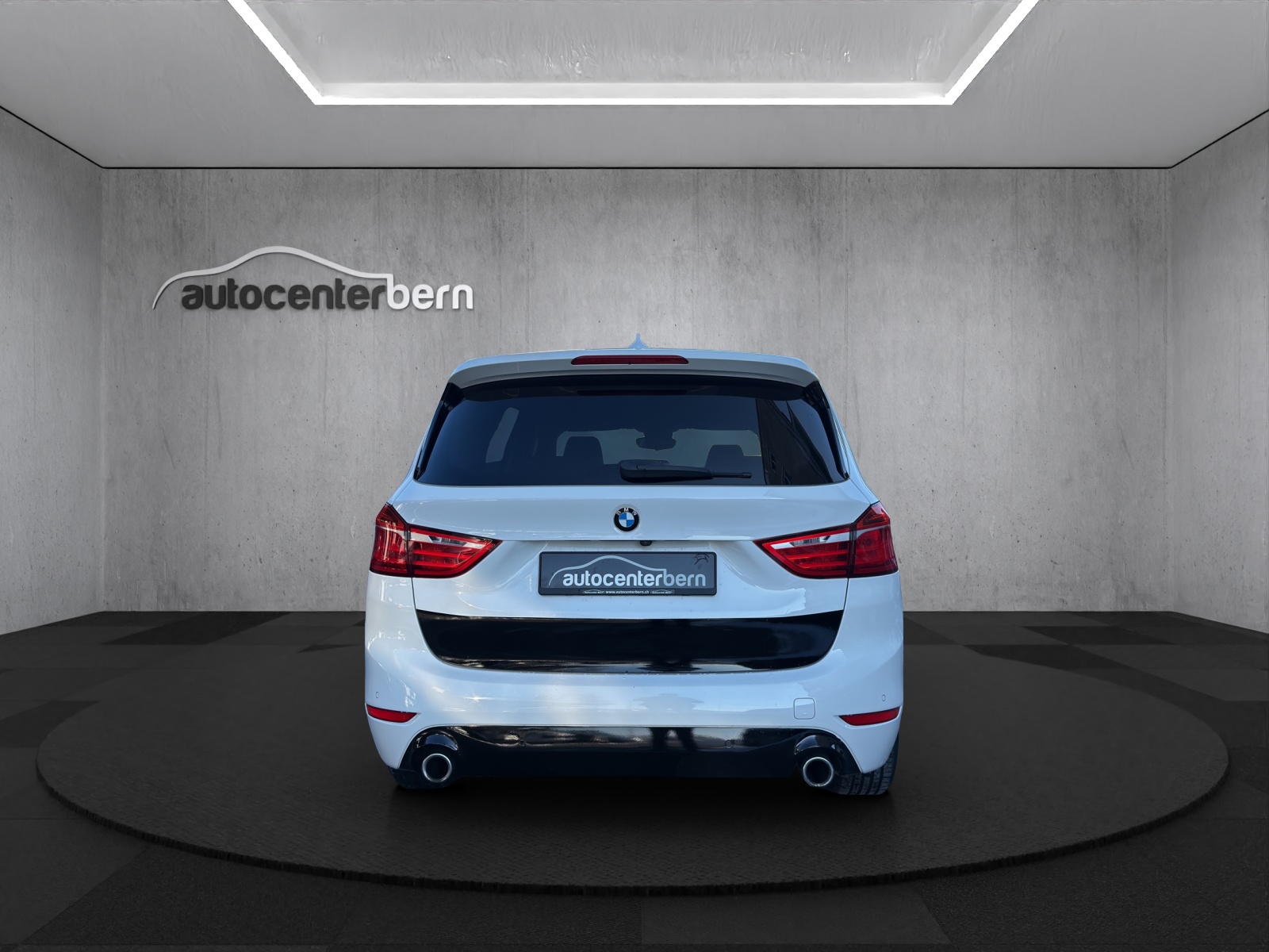 BMW 220d xDrive Gran Tourer Steptronic Sport Line-image-5