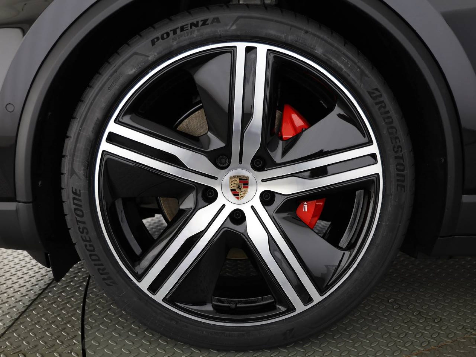 PORSCHE Macan 4S-image-5