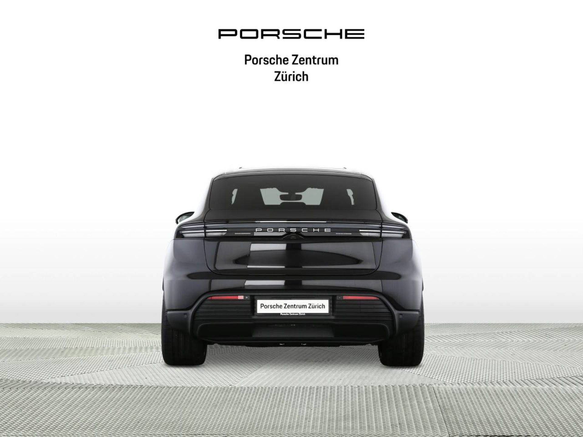 PORSCHE Macan 4S-image-7