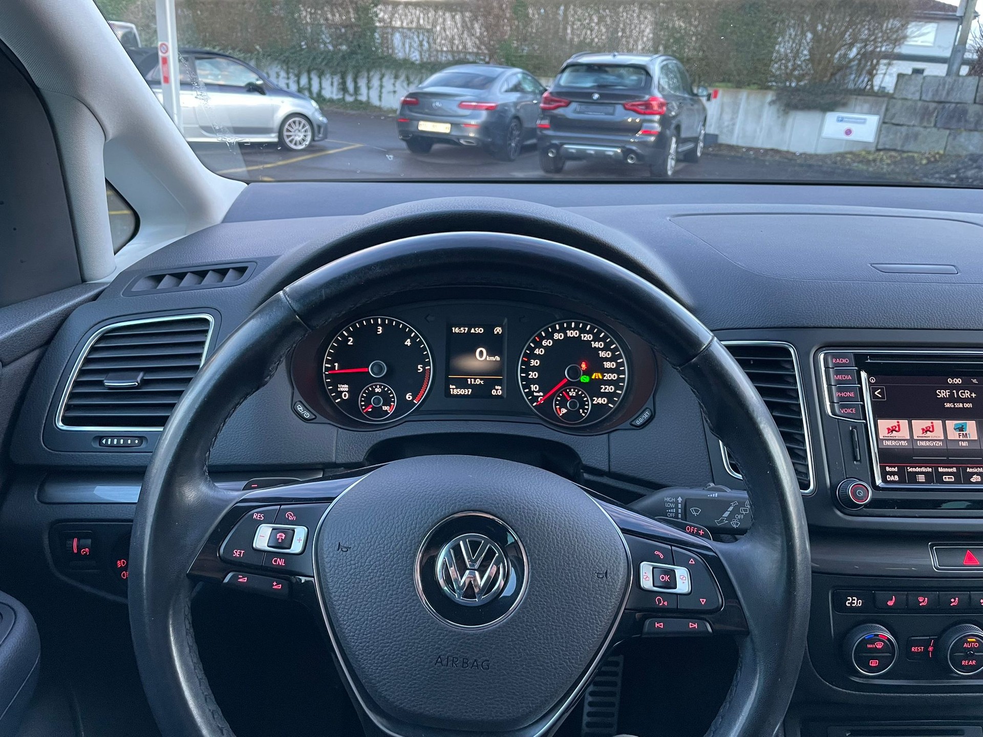 VW Sharan 2.0 TDI BMT Comfortline 4Motion DSG-image-14