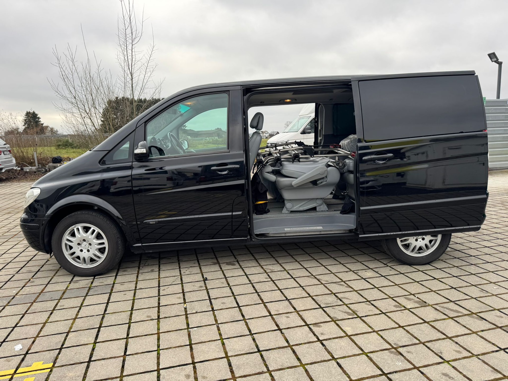 MERCEDES-BENZ Viano 2.2 CDI Trend-image-6