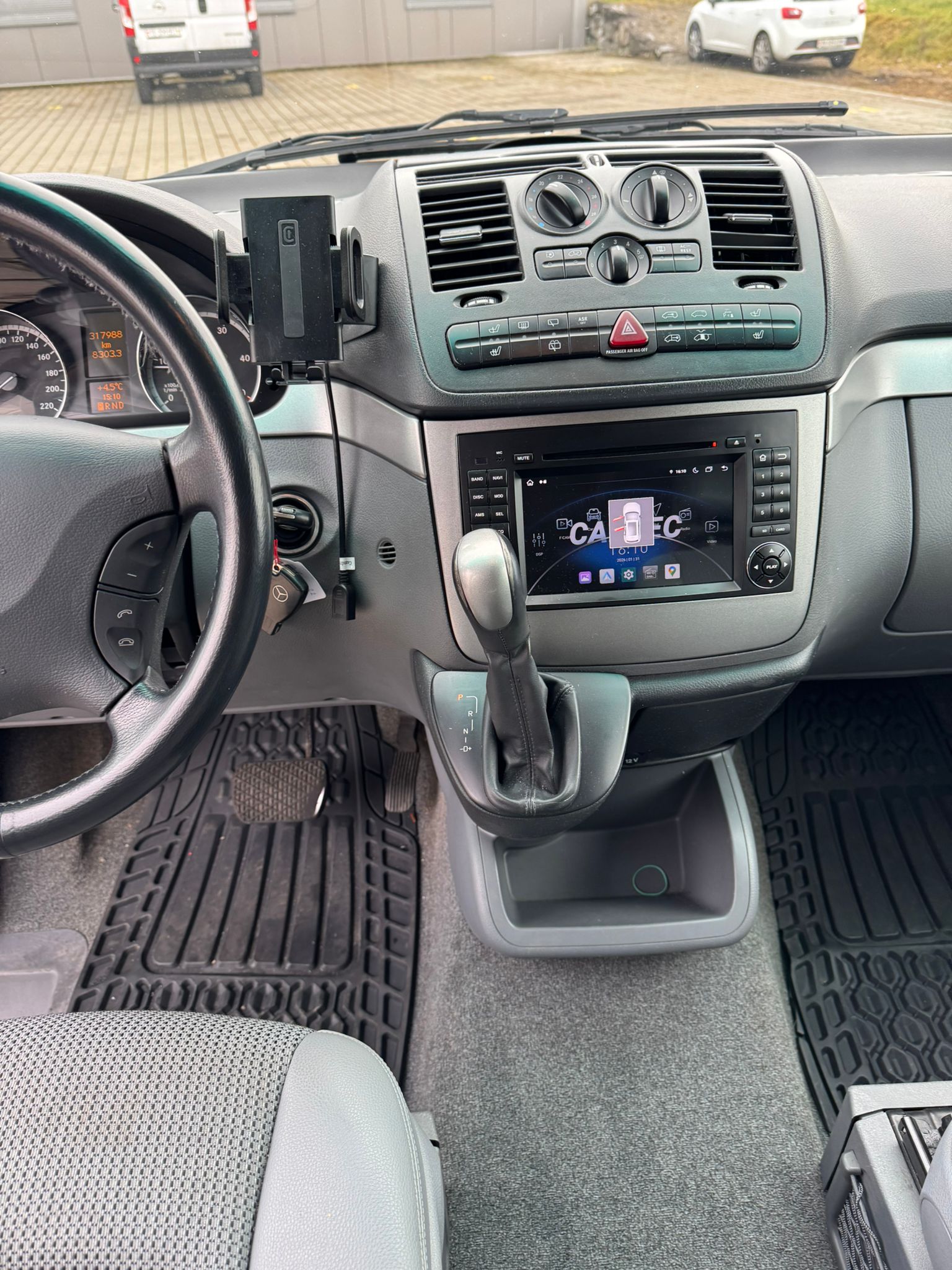 MERCEDES-BENZ Viano 2.2 CDI Trend-image-15