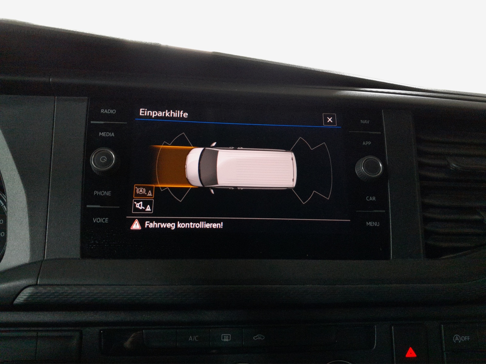 VW T6.1 2.0 TDI-image-13
