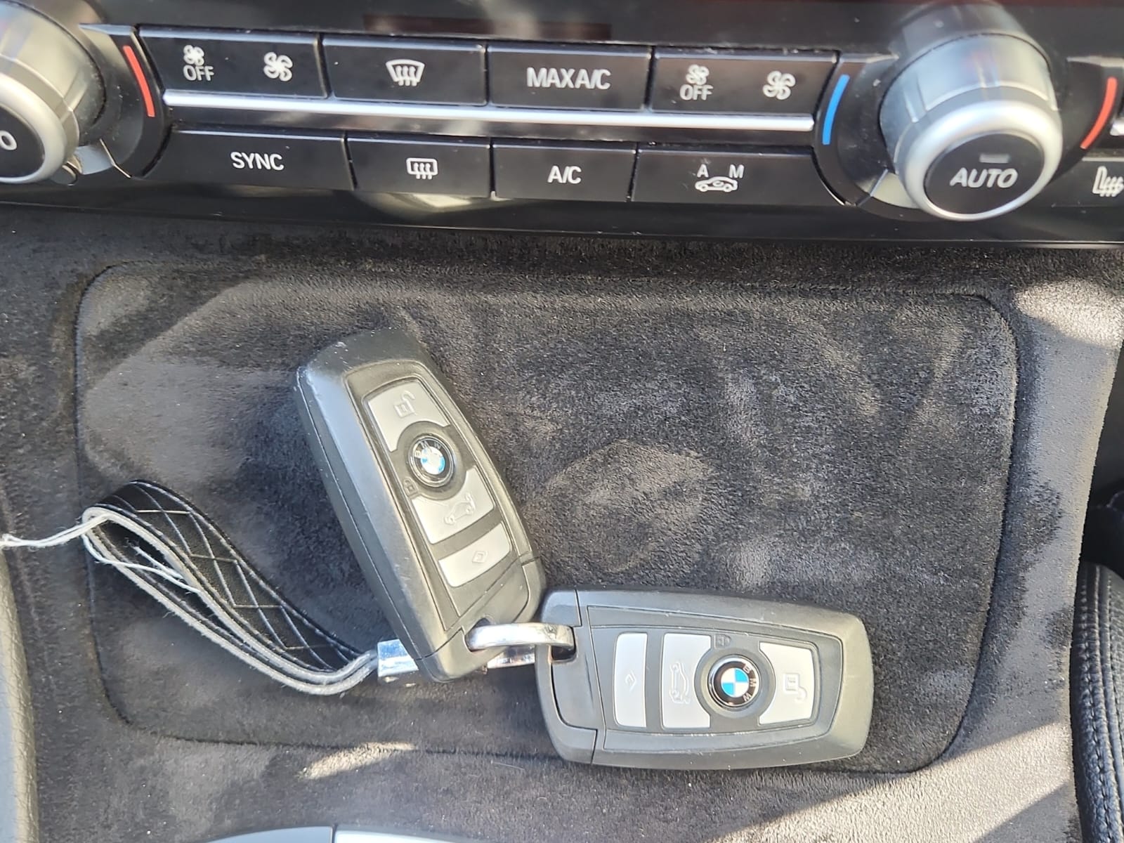 BMW 520d xDrive Luxury Line Steptronic-image-13