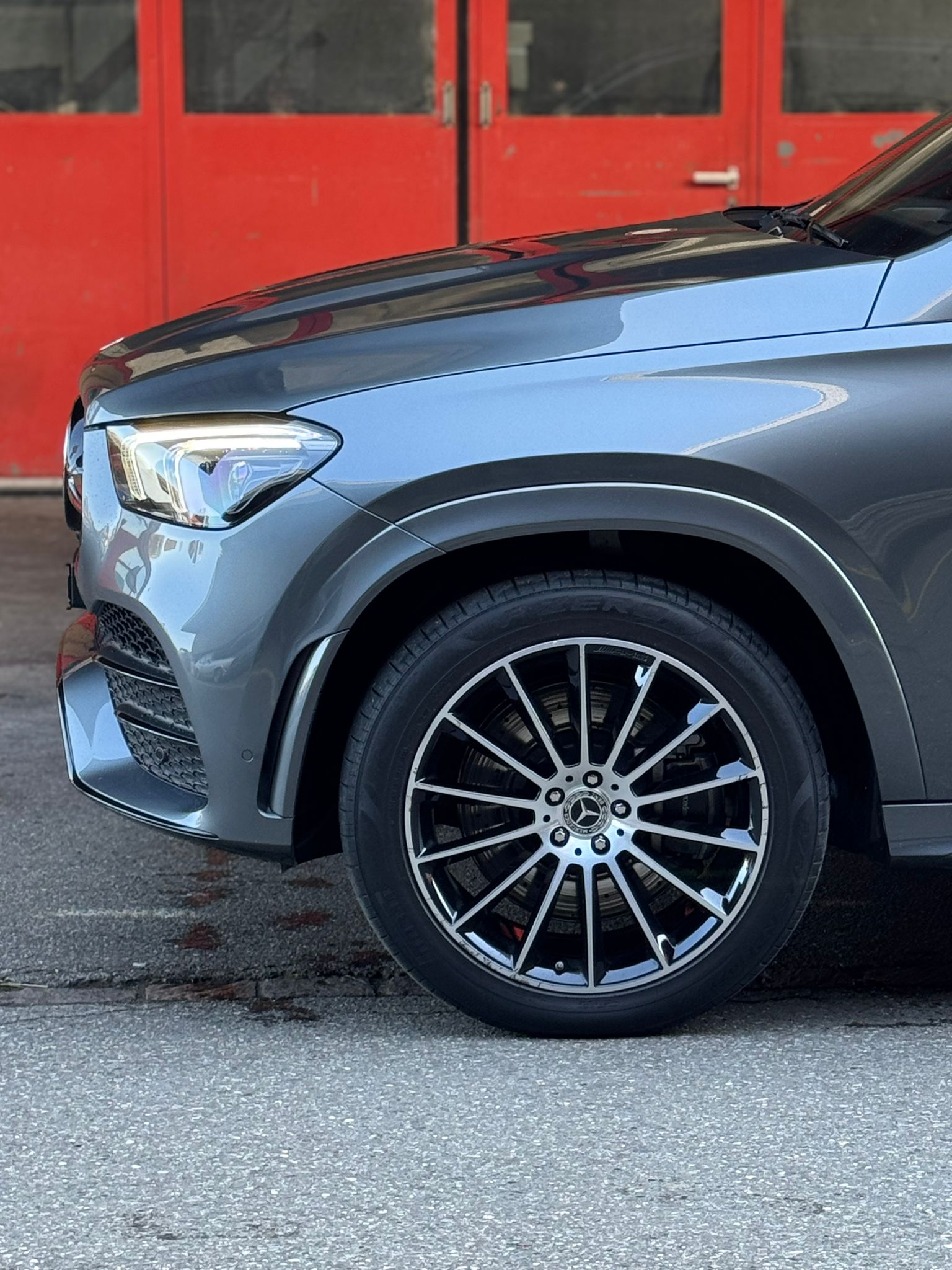 MERCEDES-BENZ GLE 450 4Matic AMG Line 9G-Tronic-image-6