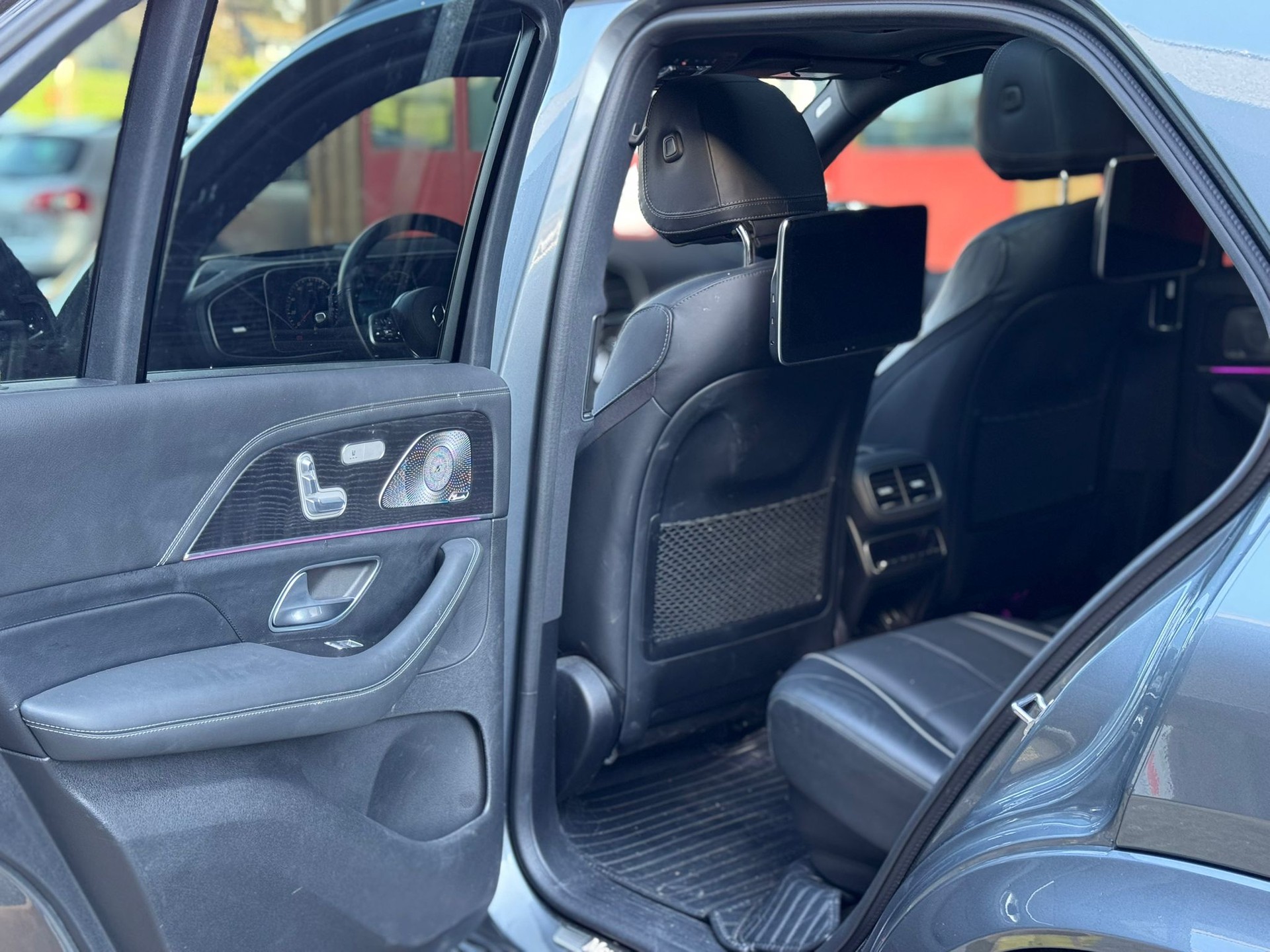 MERCEDES-BENZ GLE 450 4Matic AMG Line 9G-Tronic-image-10