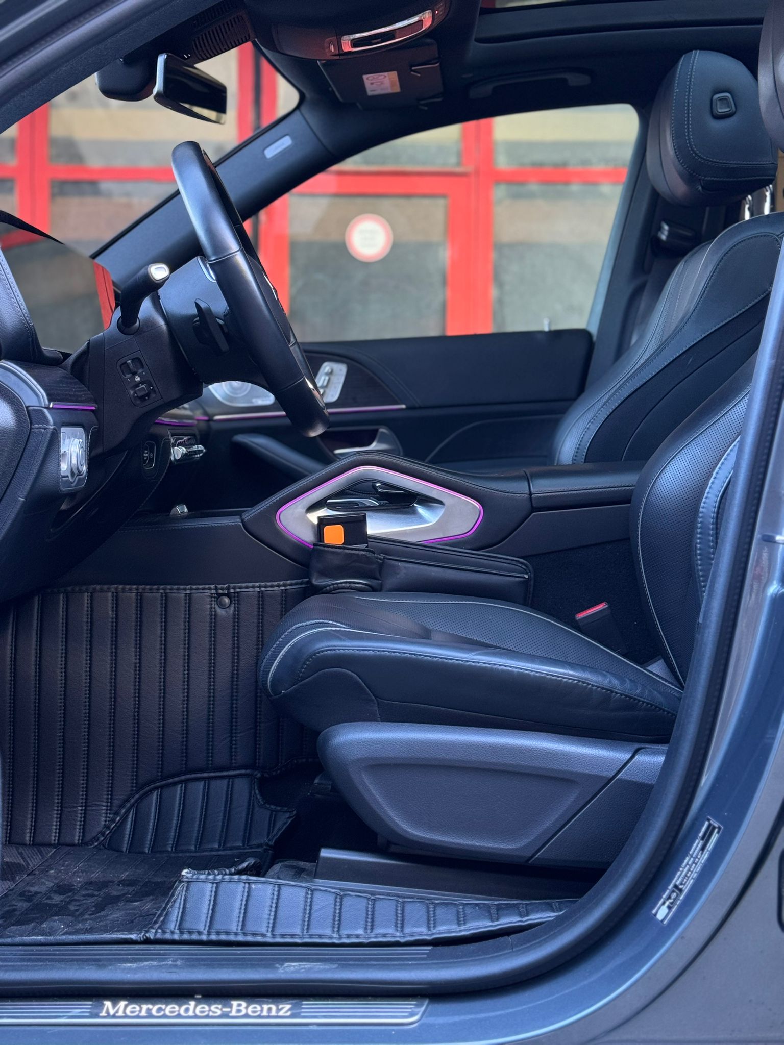 MERCEDES-BENZ GLE 450 4Matic AMG Line 9G-Tronic-image-15