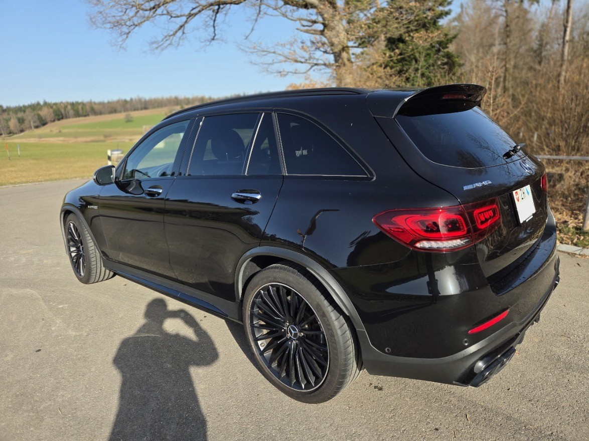 MERCEDES-BENZ GLC 63 AMG 4Matic 9G-Tronic-image-2