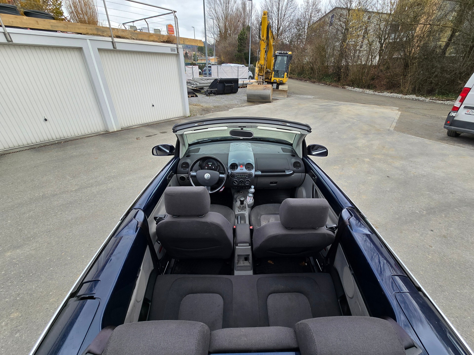VW Beetle Cabrio 1.8 T-image-8