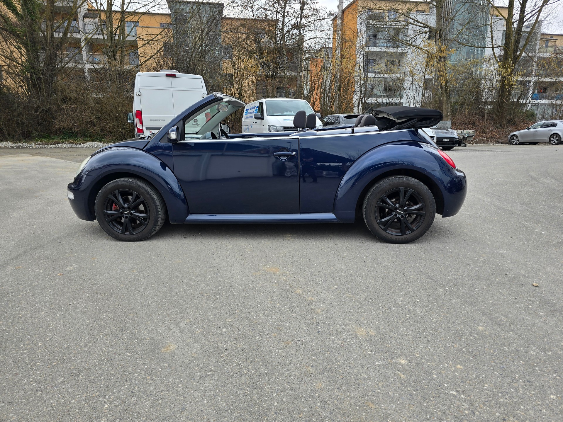 VW Beetle Cabrio 1.8 T-image-7