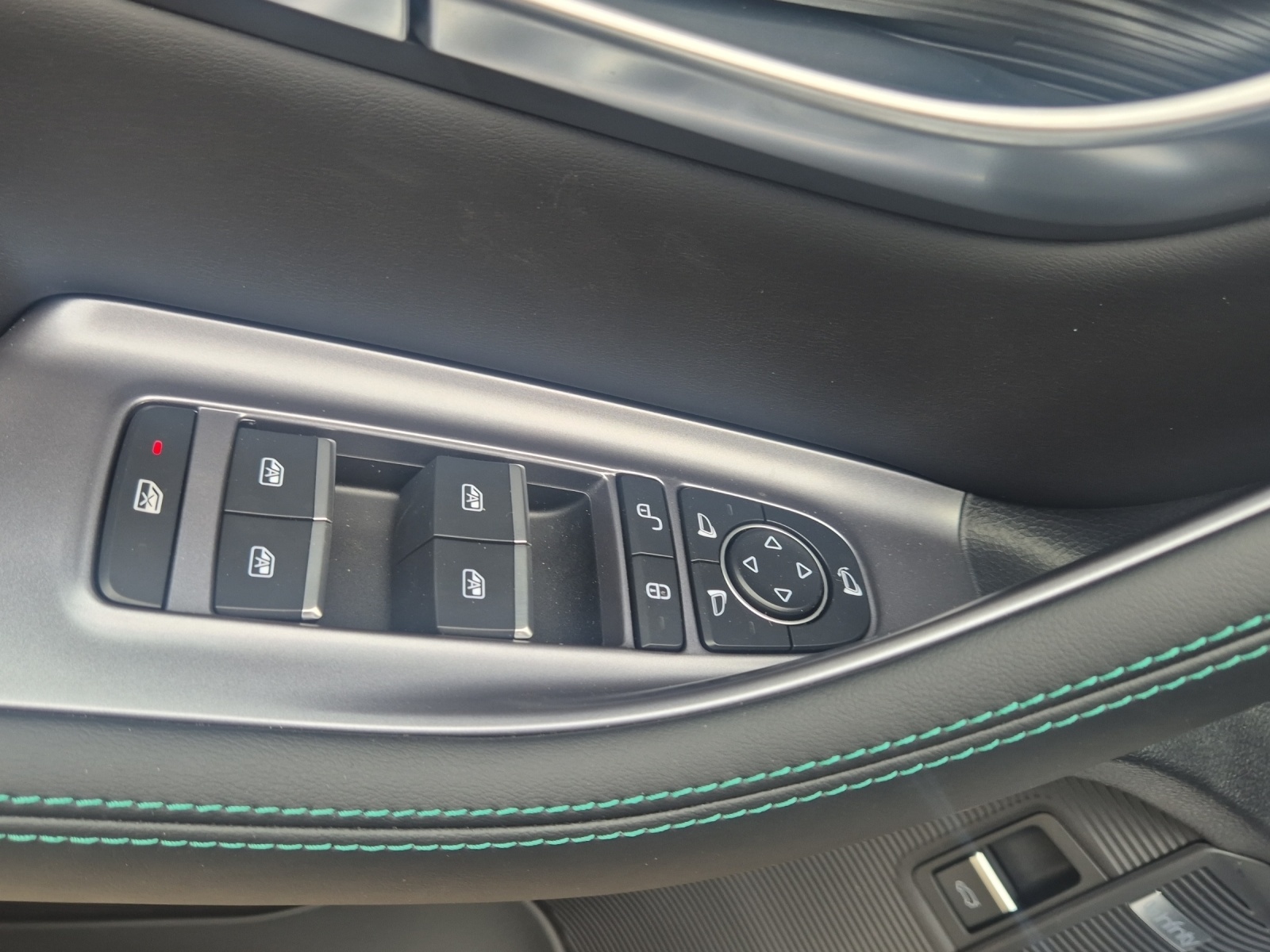 BYD Seal U DM-i Boost-image-12