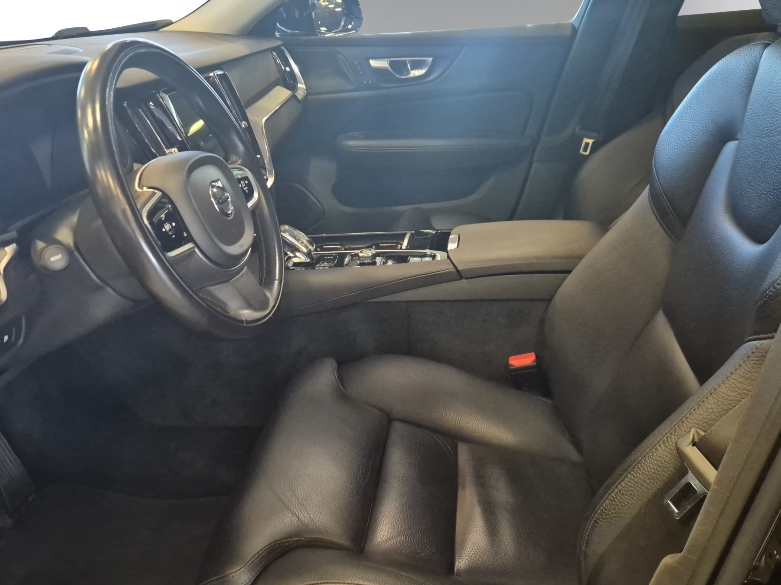Image VOLVO V60 V60 T6 eAWD Twin Engine Inscription Geartronic