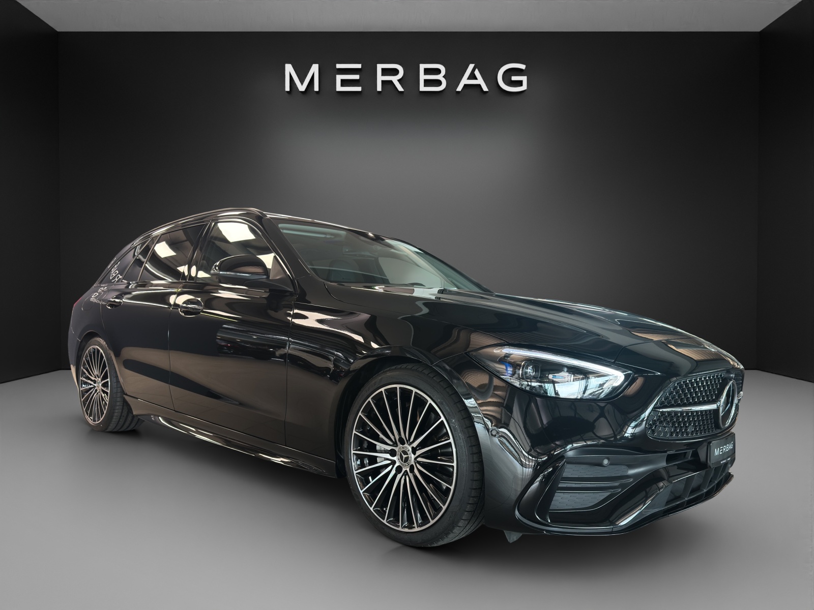 MERCEDES-BENZ C 220 d T 4M AMG Line-image-0
