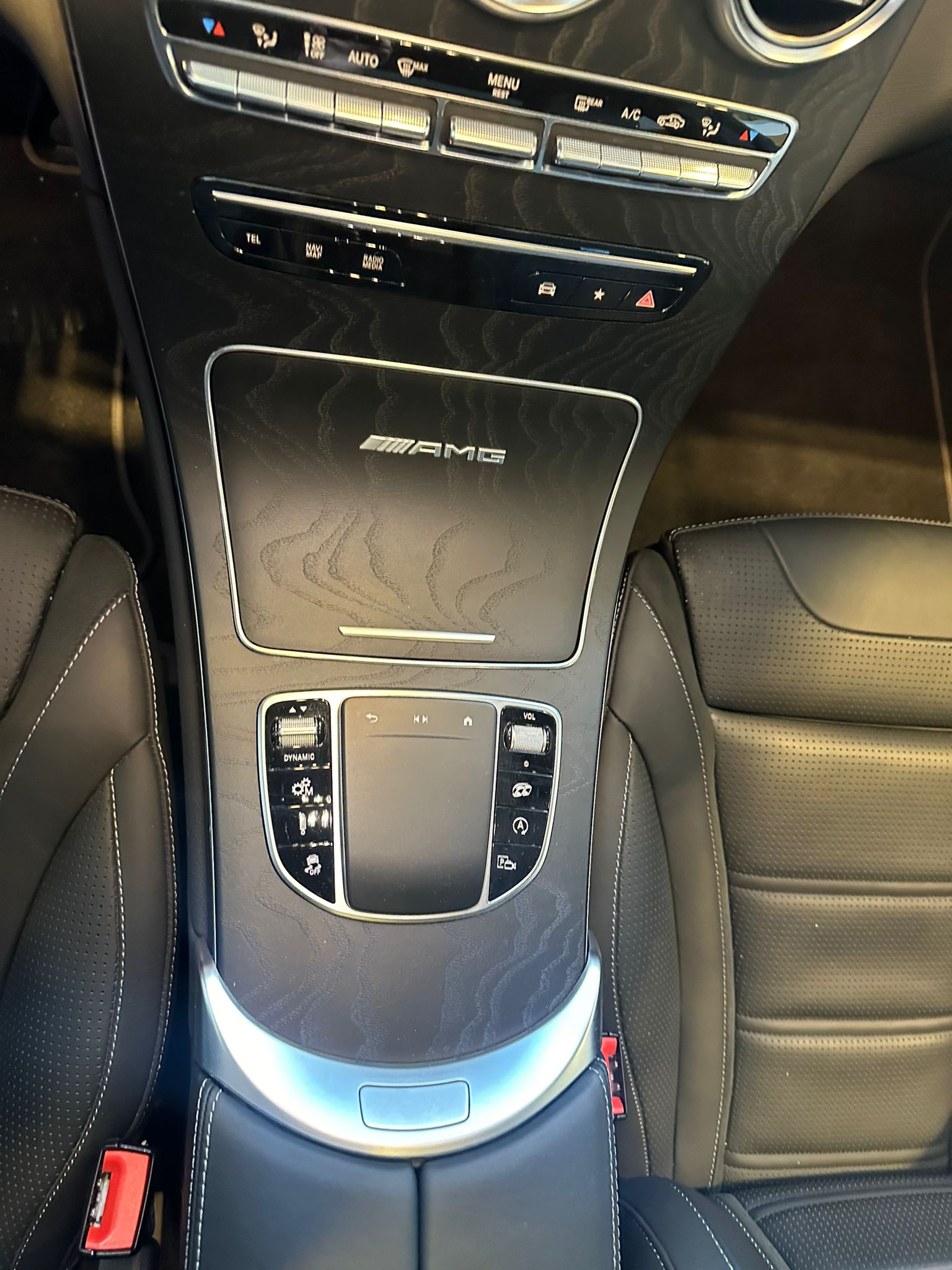 MERCEDES-BENZ GLC 63 S AMG 4Matic 9G-Tronic-image-15