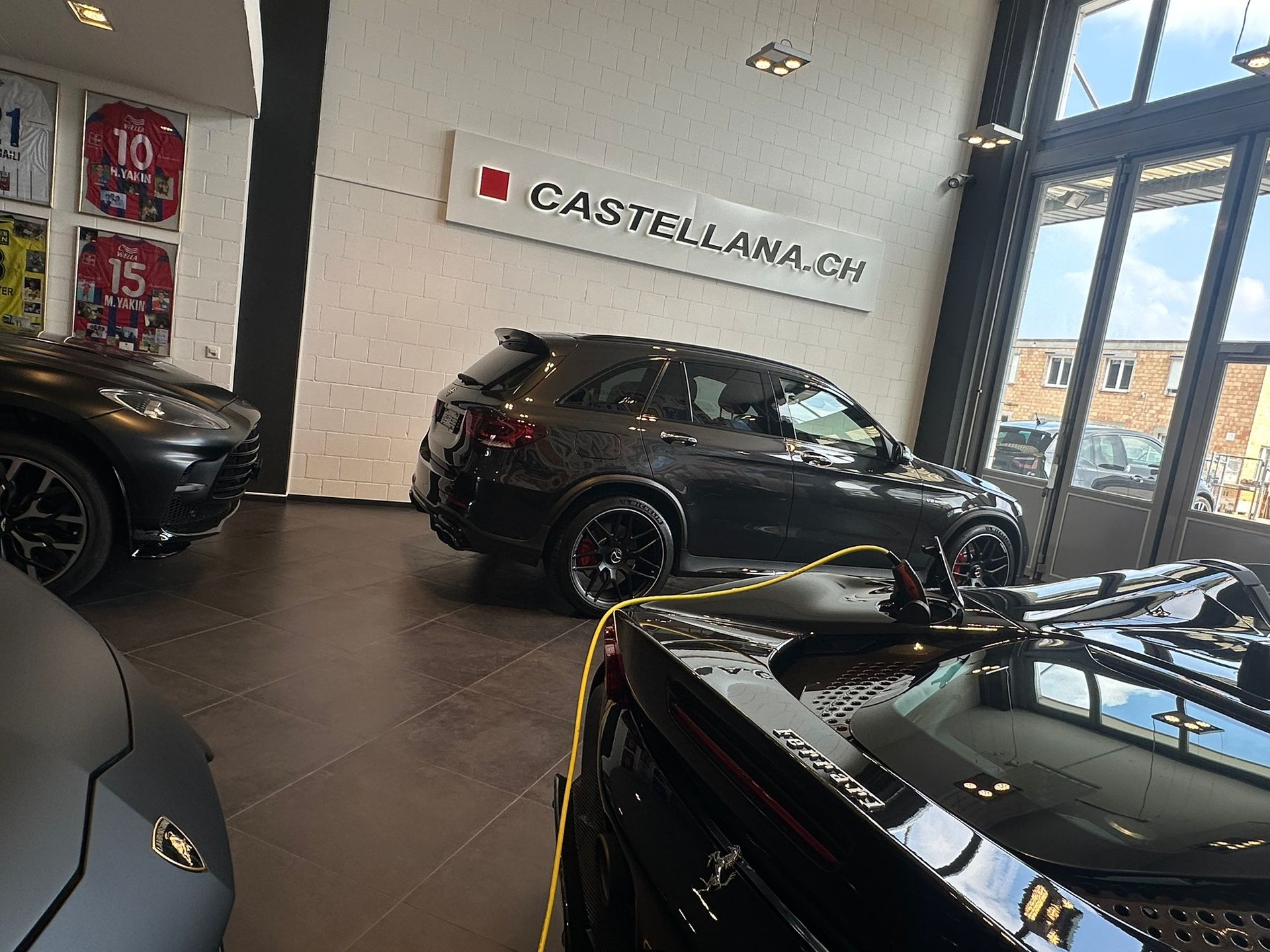 MERCEDES-BENZ GLC 63 S AMG 4Matic 9G-Tronic-image-2