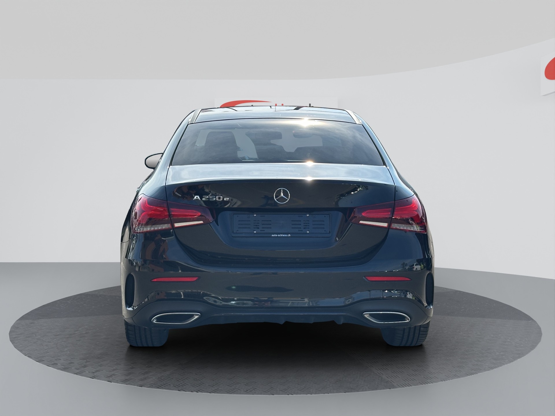 MERCEDES-BENZ A 250e AMG Night 8G-DCT-image-3