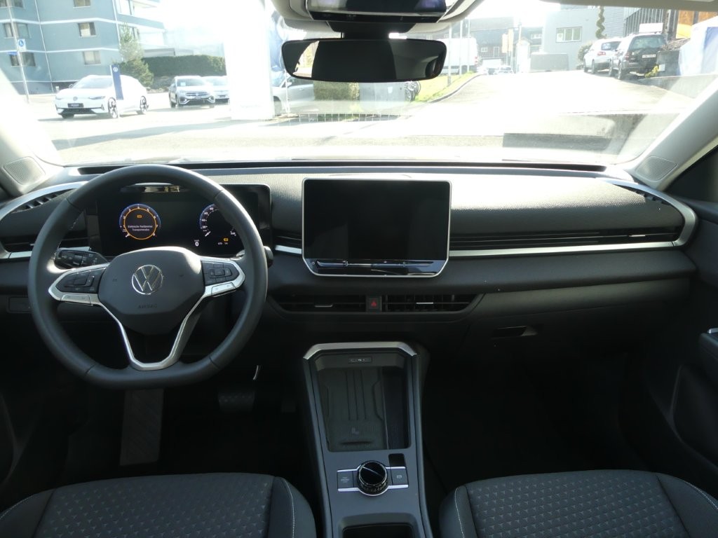 VW T-Roc 1.5 eTSI mHEV Trend DSG-image-7