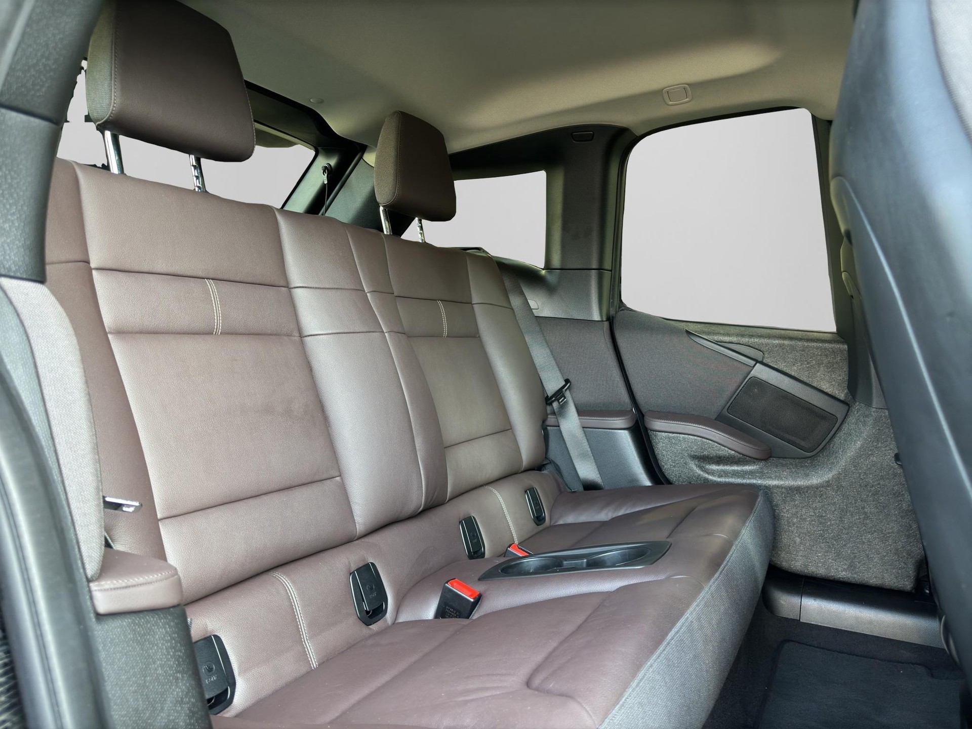 BMW i3 S 120 Ah-image-11