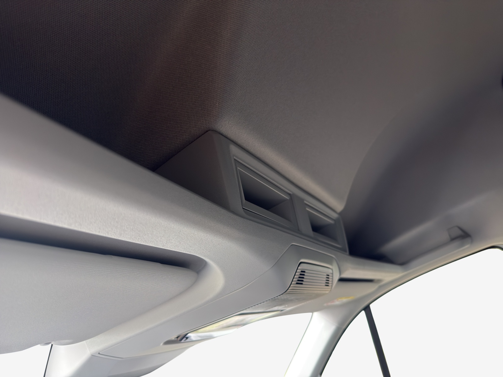 VW Crafter 35 2.0 BiTDI Entry L3 A-image-15
