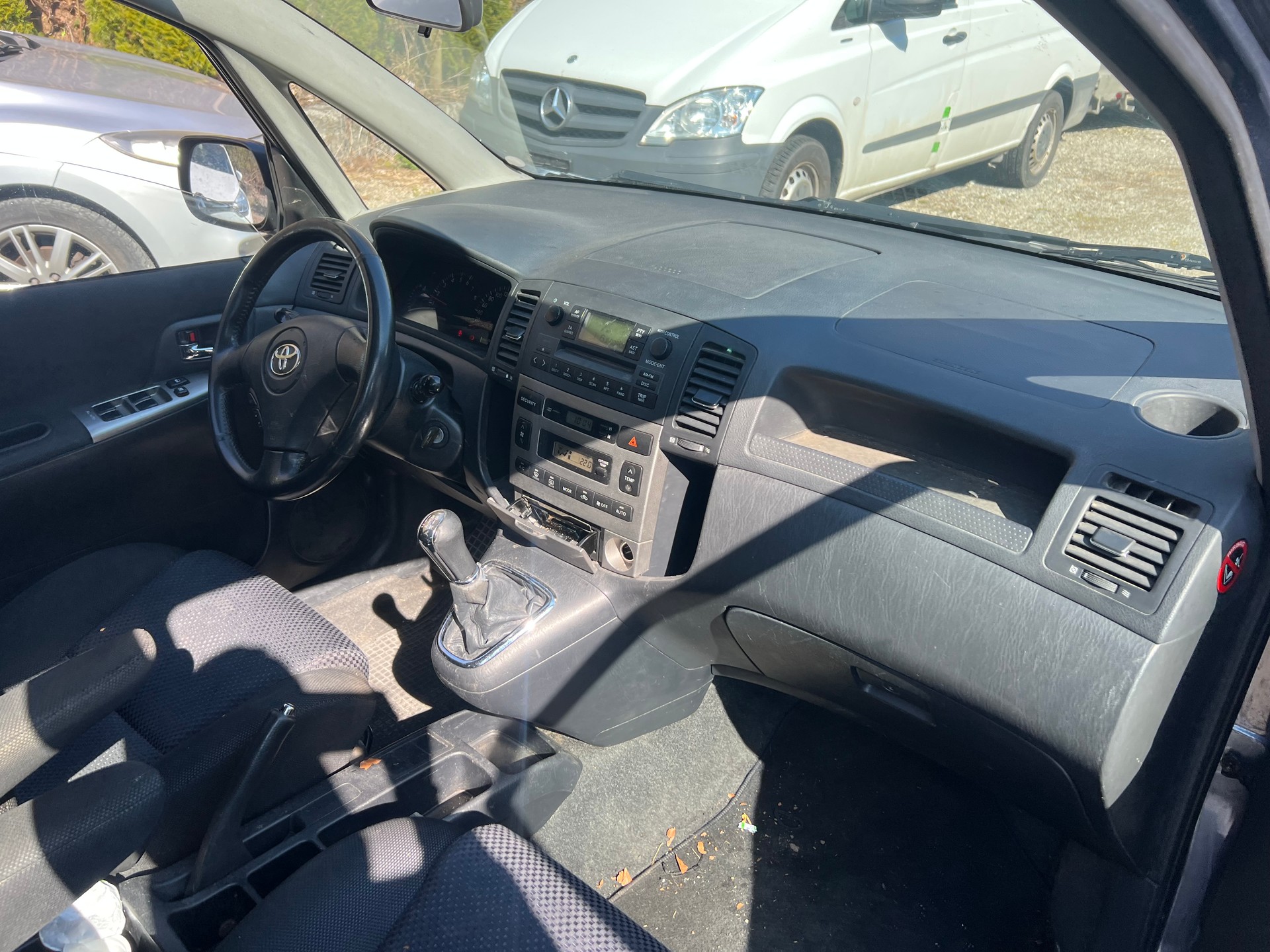 TOYOTA Corolla Verso 1.8 Linea Sol Family-image-10