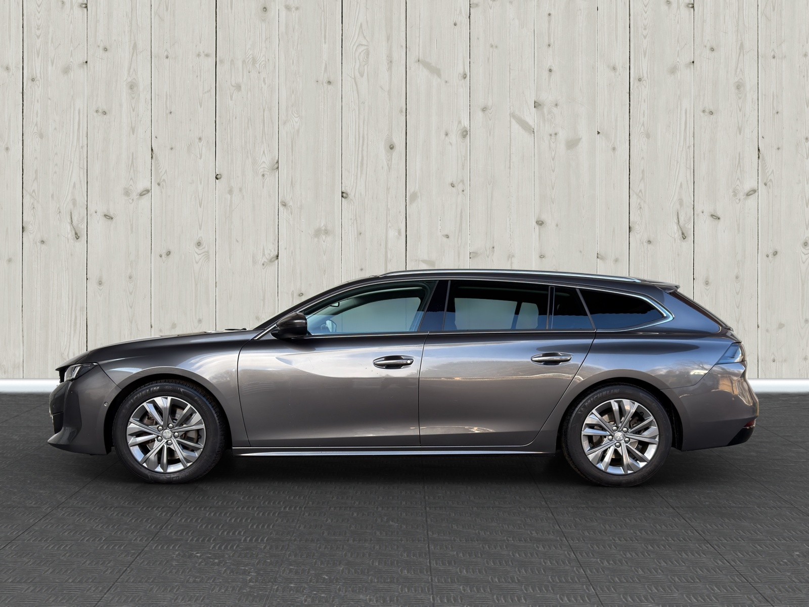 PEUGEOT 508 SW 2.0 Blue HDI Active Business EAT8-image-3