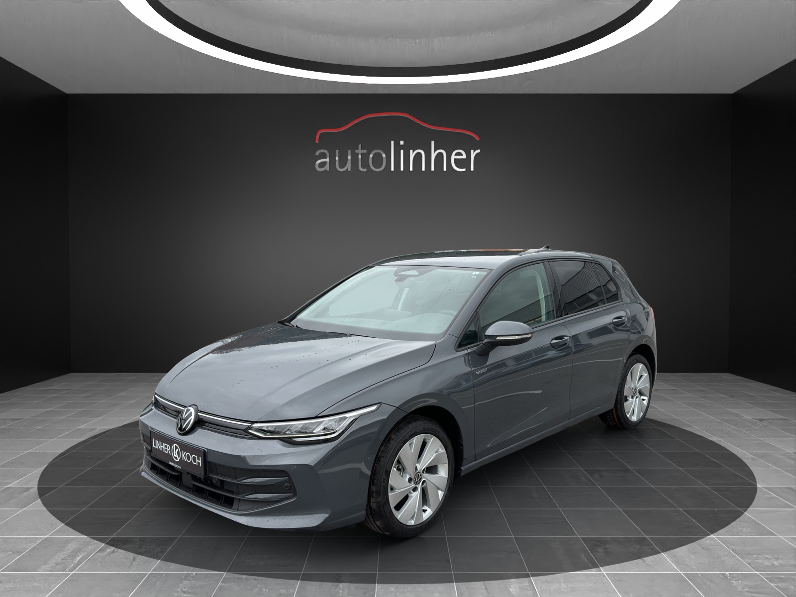 VW Golf 2.0 TDI Life-image-0