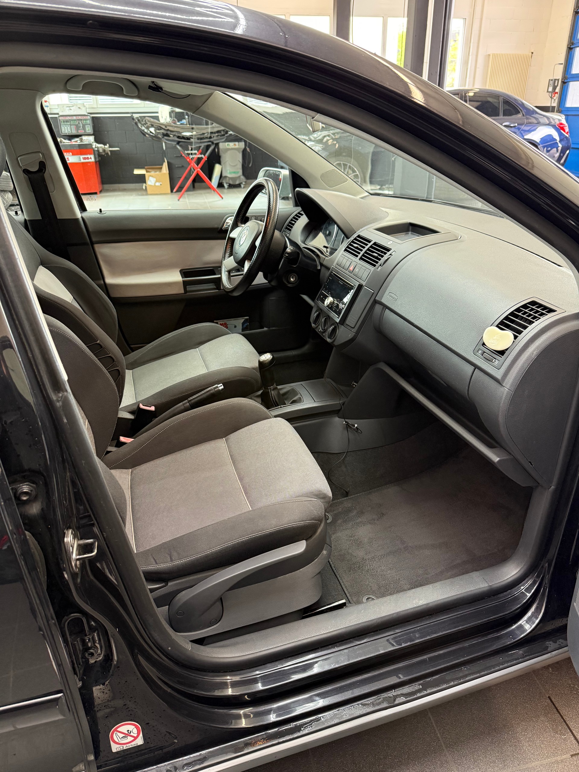 VW Polo 1.4 16V Fun ** Frisch ab MFK & Service**-image-5