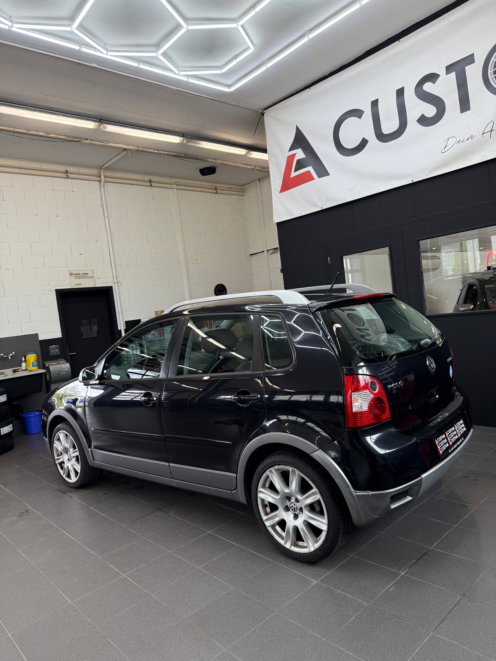 VW Polo 1.4 16V Fun ** Frisch ab MFK & Service**-image-1