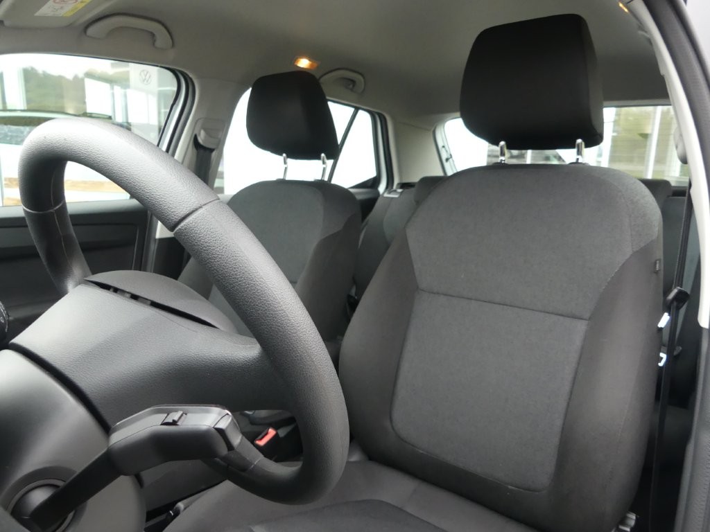 SKODA Fabia 1.0 MPI Active-image-9
