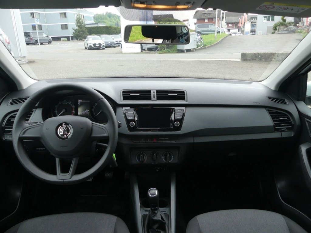 SKODA Fabia 1.0 MPI Active-image-7
