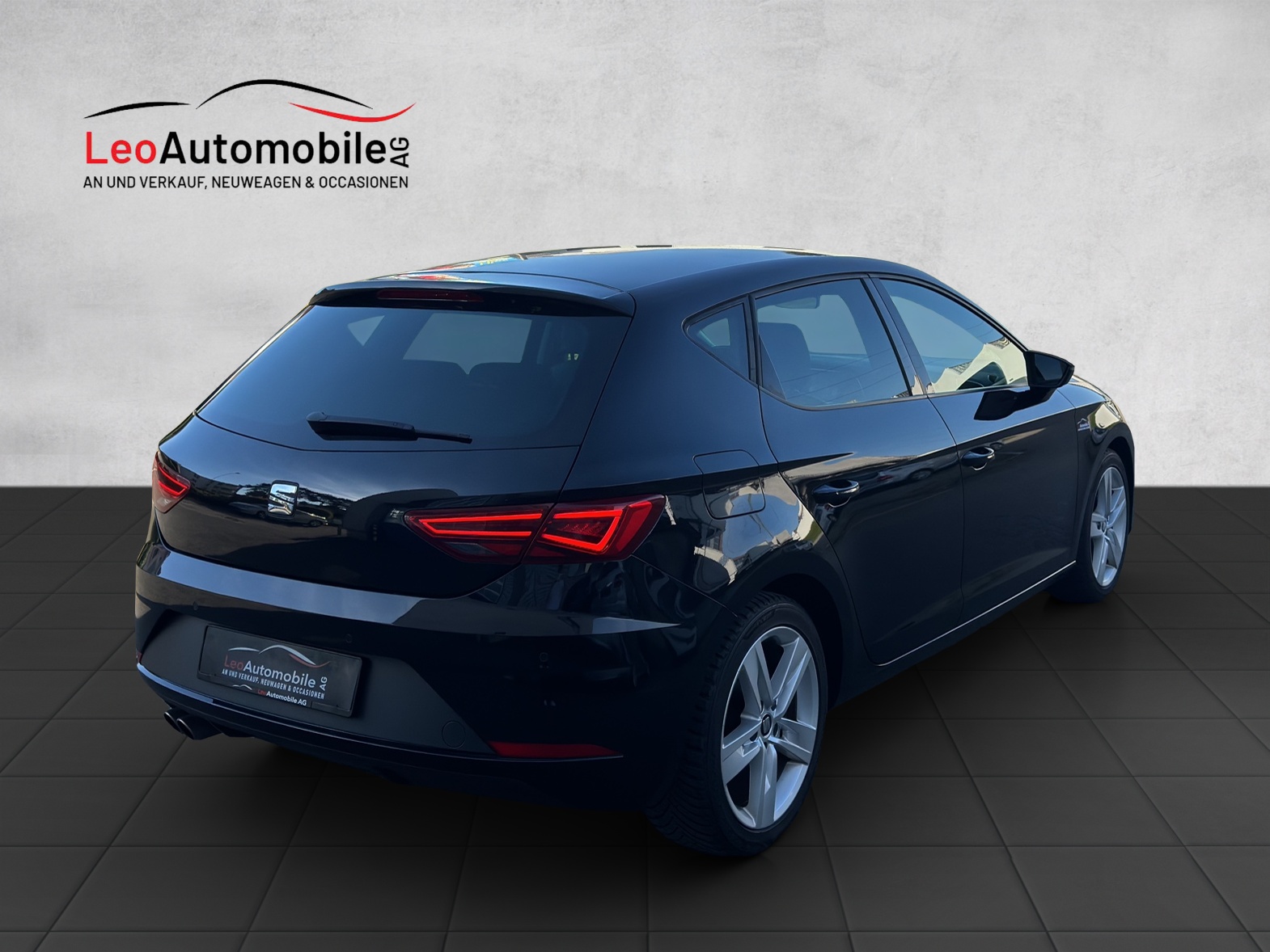 SEAT LEON-image-4