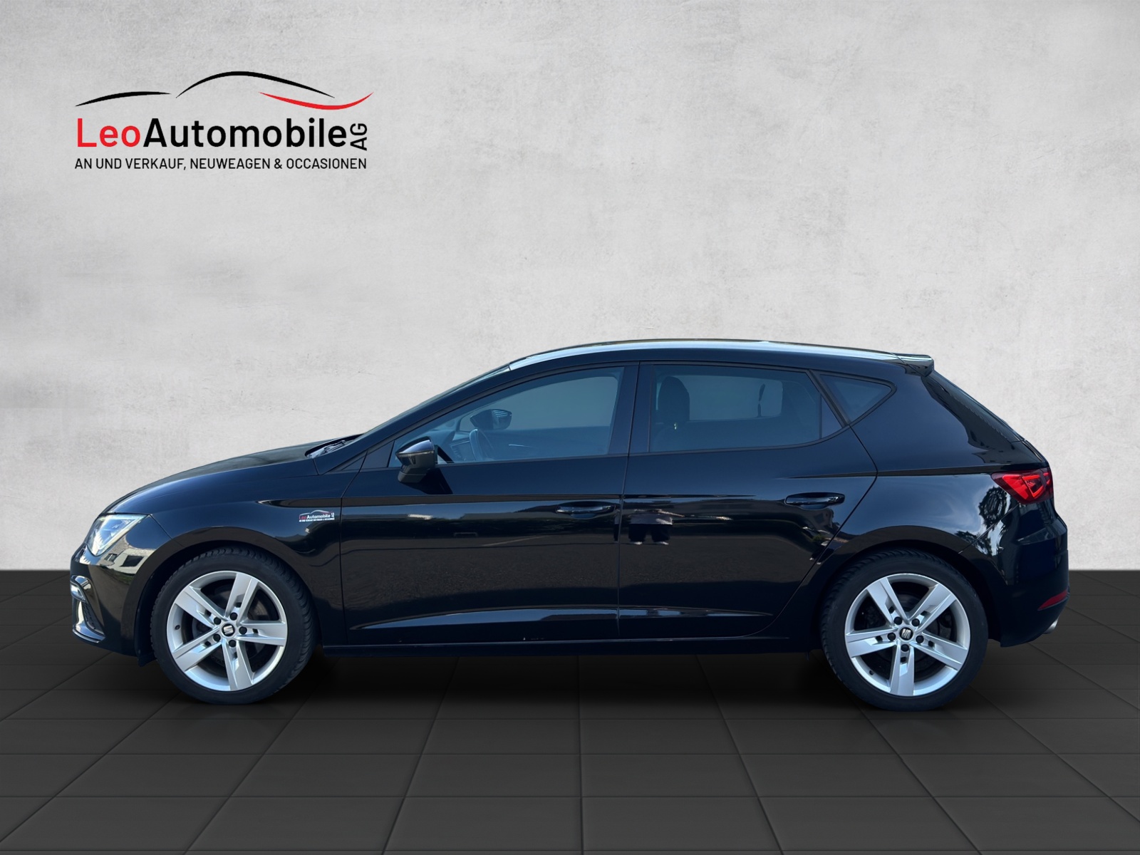 SEAT LEON-image-1