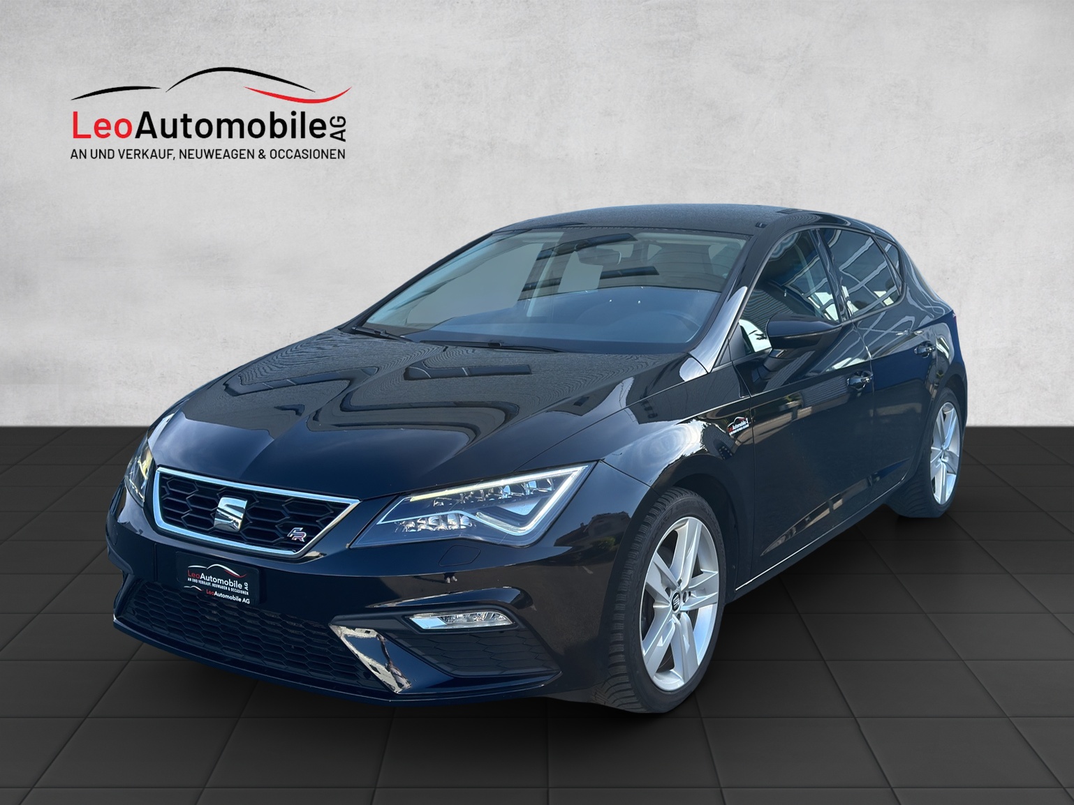 SEAT LEON-image-0