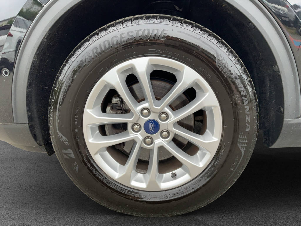 FORD Kuga 2.5 Hybrid Titanium X 4x4-image-13