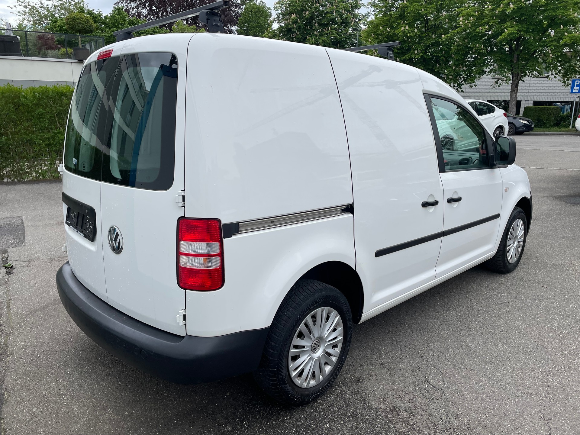 VW Caddy 1.2 TSI-image-3