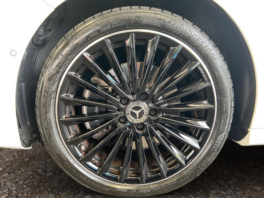 MERCEDES-BENZ A 250 e EQ Star 8G-DCT-image-7